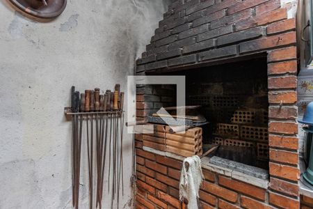 Casa à venda com 180m², 4 quartos e 1 vagaÁrea de Serviço