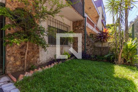 Casa à venda com 180m², 4 quartos e 1 vagaQuintal