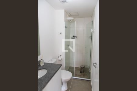 Banheiro de kitnet/studio para alugar com 1 quarto, 37m² em Vila Mariana, São Paulo