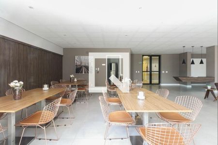 Apartamento à venda com 62m², 2 quartos e 1 vagaCondomínio - Salão de Festas 