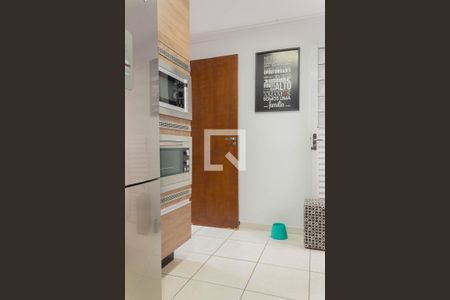 Casa à venda com 140m², 3 quartos e 2 vagas Casa à venda com 140m², 3 quartos e 2 vagasCozinha