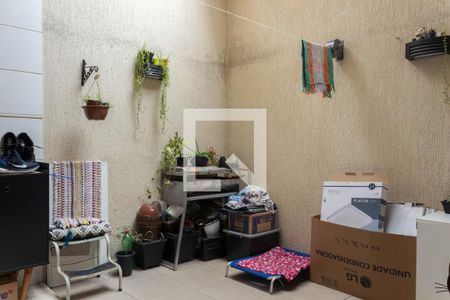 Casa à venda com 140m², 3 quartos e 2 vagas Casa à venda com 140m², 3 quartos e 2 vagasÁrea de Serviço