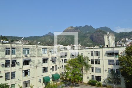 Apartamento à venda com 80m², 3 quartos e 2 vagasVista do Quarto 2