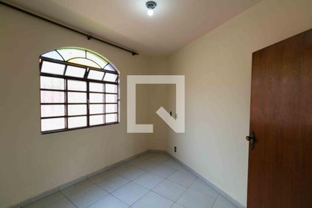 Quarto 1 de apartamento para alugar com 3 quartos, 110m² em Glória, Belo Horizonte