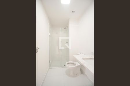 Apartamento à venda com 80m², 2 quartos e 1 vaga Apartamento à venda com 80m², 2 quartos e 1 vagaBanheiro da suíte 01