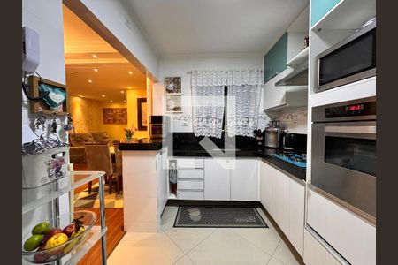 Apartamento à venda com 140m², 4 quartos e 2 vagasCozinha