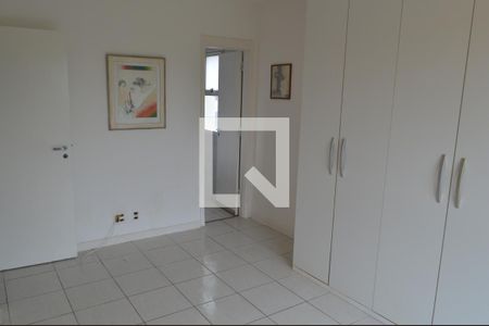 Apartamento à venda com 96m², 3 quartos e 1 vagaSuíte