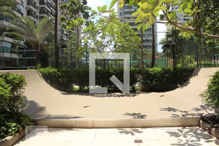 Apartamento à venda com 96m², 3 quartos e 1 vaga Apartamento à venda com 96m², 3 quartos e 1 vagaPista de Skate