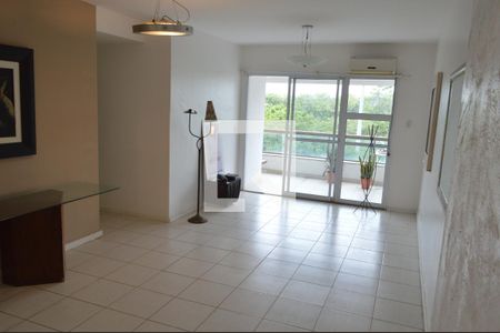 Apartamento à venda com 96m², 3 quartos e 1 vagaSala