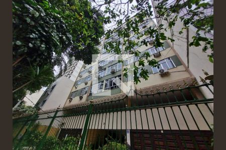 Apartamento para alugar com 93m², 3 quartos e 1 vaga Apartamento para alugar com 93m², 3 quartos e 1 vagaFachada
