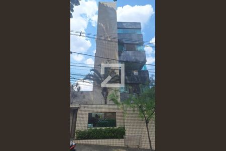 Apartamento à venda com 158m², 4 quartos e 4 vagas Apartamento à venda com 158m², 4 quartos e 4 vagasFachada