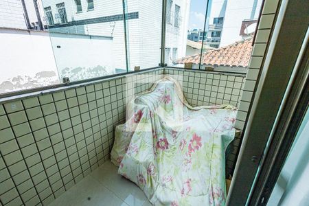 Apartamento à venda com 158m², 4 quartos e 4 vagas Apartamento à venda com 158m², 4 quartos e 4 vagasVaranda Quarto 1 / sute