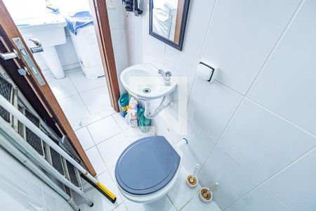 Apartamento à venda com 158m², 4 quartos e 4 vagas Apartamento à venda com 158m², 4 quartos e 4 vagasBanheiro de serviço