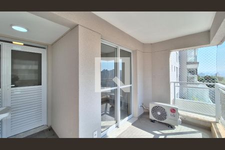 Varanda de apartamento para alugar com 2 quartos, 75m² em Vila Ipojuca , São Paulo