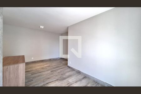 Sala de apartamento para alugar com 2 quartos, 75m² em Vila Ipojuca , São Paulo