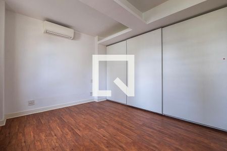 Apartamento à venda com 287m², 4 quartos e 3 vagasQuarto