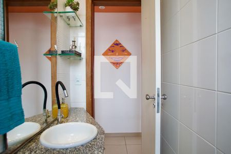 Apartamento à venda com 120m², 2 quartos e 2 vagasBanheiro