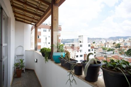 Apartamento à venda com 120m², 2 quartos e 2 vagasVaranda da Sala