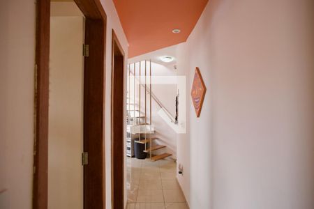 Apartamento à venda com 120m², 2 quartos e 2 vagasCorredor