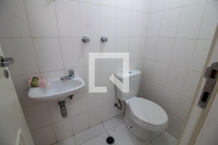 Apartamento para alugar com 111m², 3 quartos e 2 vagas Apartamento para alugar com 111m², 3 quartos e 2 vagasBanheiro de Serviço