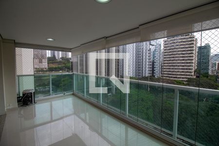 Apartamento para alugar com 111m², 3 quartos e 2 vagas Apartamento para alugar com 111m², 3 quartos e 2 vagasTerraço