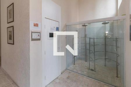 Apartamento para alugar com 111m², 3 quartos e 2 vagas Apartamento para alugar com 111m², 3 quartos e 2 vagasÁrea comum - Sauna
