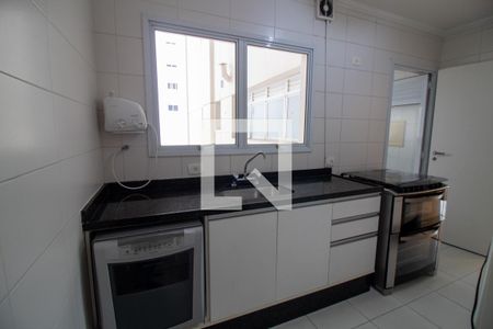 Apartamento para alugar com 111m², 3 quartos e 2 vagas Apartamento para alugar com 111m², 3 quartos e 2 vagasCozinha