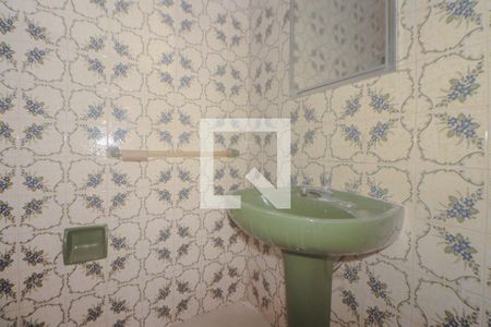 Banheiro de apartamento para alugar com 1 quarto, 48m² em Bela Vista, Porto Alegre