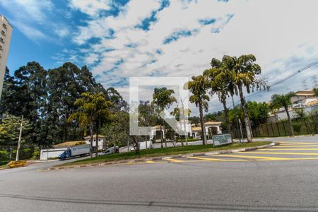 Casa de condomínio à venda com 310m², 3 quartos e 3 vagasVista da Rua