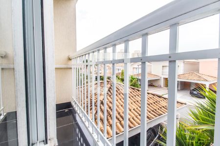 Casa de condomínio à venda com 310m², 3 quartos e 3 vagasSacada