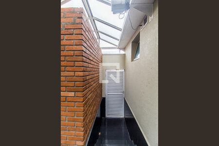 Casa de condomínio à venda com 310m², 3 quartos e 3 vagasEntrada