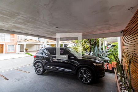 Casa de condomínio à venda com 310m², 3 quartos e 3 vagasGaragem