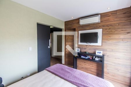 Casa de condomínio à venda com 310m², 3 quartos e 3 vagasSuíte 2