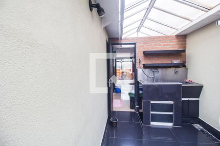 Casa de condomínio à venda com 310m², 3 quartos e 3 vagasÁrea de Serviço