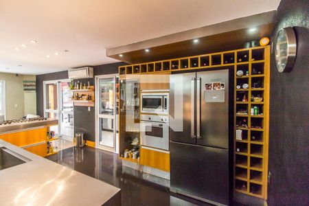 Casa de condomínio à venda com 310m², 3 quartos e 3 vagasCozinha