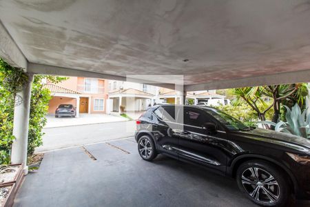 Casa de condomínio à venda com 310m², 3 quartos e 3 vagasGaragem