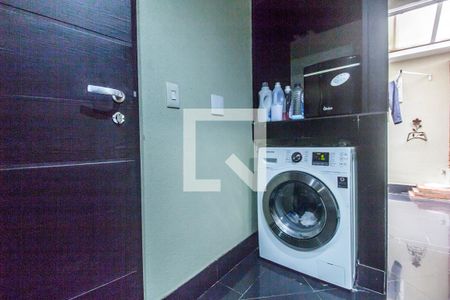 Casa de condomínio à venda com 310m², 3 quartos e 3 vagasÁrea de Serviço