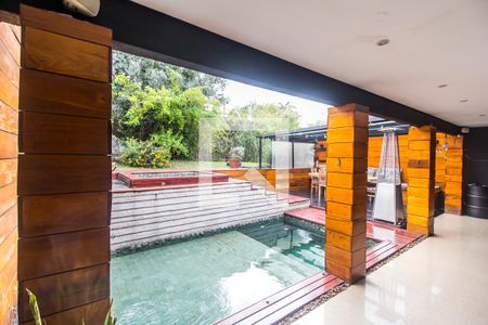 Casa de condomínio à venda com 310m², 3 quartos e 3 vagasÁrea gourmet