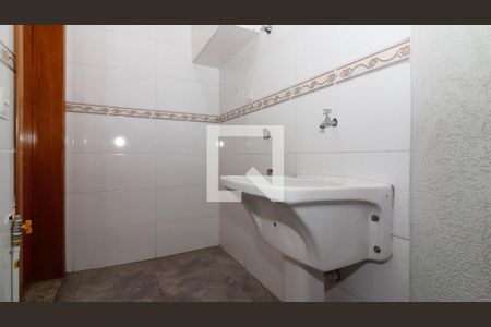 Casa de condomínio à venda com 80m², 2 quartos e 1 vagaÁrea de Serviço