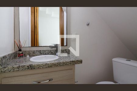 Casa de condomínio à venda com 80m², 2 quartos e 1 vagaLavabo