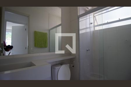 Banheiro de apartamento para alugar com 2 quartos, 43m² em Vargem Grande, Rio de Janeiro