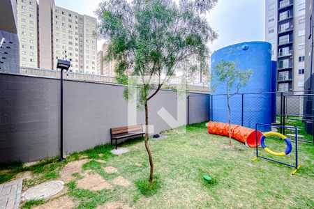 Apartamento à venda com 37m², 2 quartos e sem vagaÁrea comum