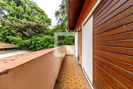 Casa para alugar com 385m², 4 quartos e 5 vagasVaranda