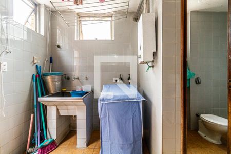 Casa para alugar com 385m², 4 quartos e 5 vagasÁrea de Serviço