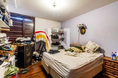 Casa para alugar com 385m², 4 quartos e 5 vagasSuíte 2