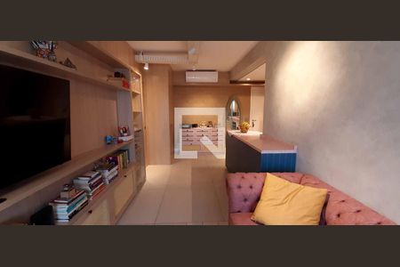 Sala de apartamento à venda com 2 quartos, 67m² em Centro, Osasco