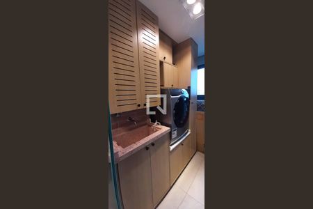 Apartamento à venda com 67m², 2 quartos e 1 vaga Apartamento à venda com 67m², 2 quartos e 1 vagaÁrea de Serviço