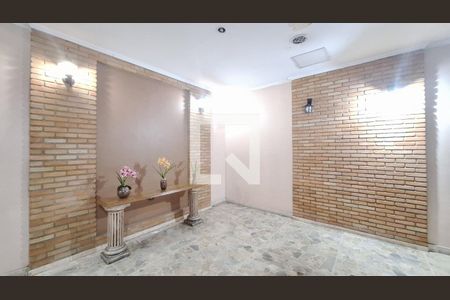 Apartamento à venda com 98m², 3 quartos e sem vagaCorredor