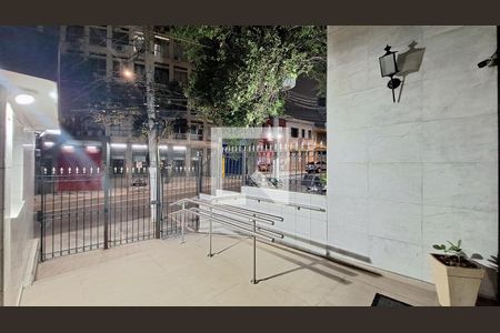 Apartamento à venda com 98m², 3 quartos e sem vagaCorredor