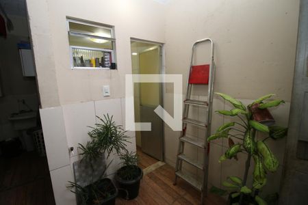 Casa à venda com 100m², 3 quartos e 1 vagaÁrea de Serviço